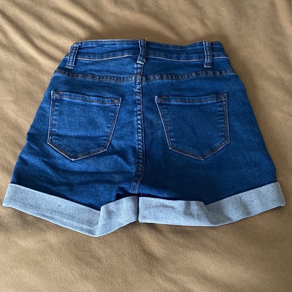 Fashion Nova Blue Jean Shorts - Picture 6 of 6